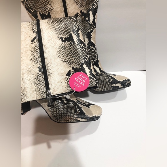 Vince Camuto Vestella snakeprint extra wide calf‎ knee hi boot size 11 brand new - Picture 4 of 10